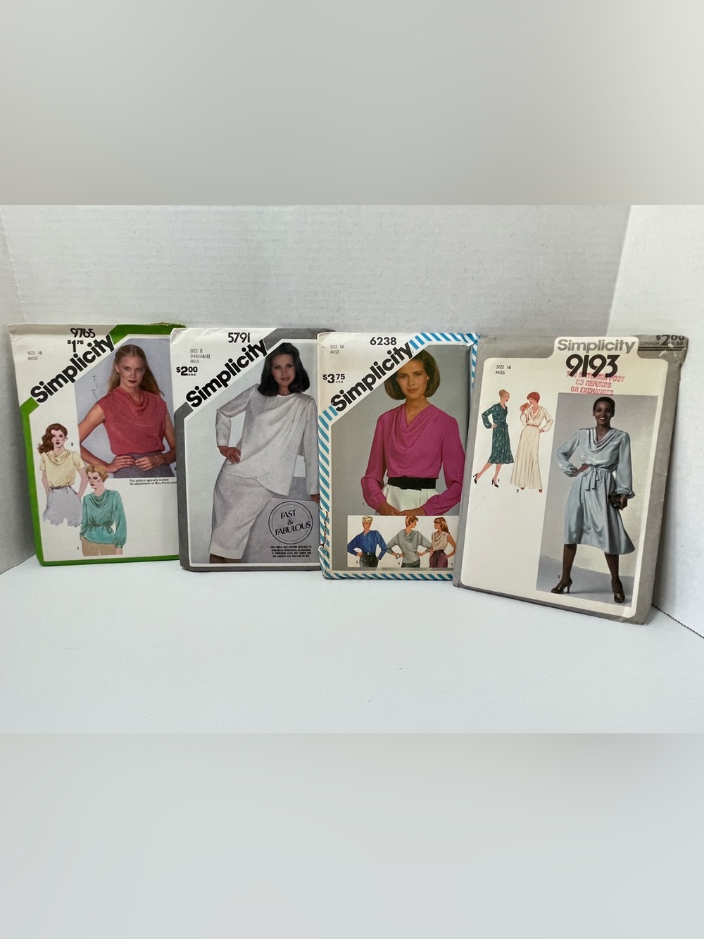 Simplicity Vintage-Women’s Sewing Patterns Lot (4)